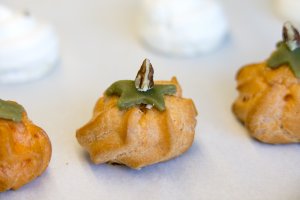 Burner-caprices_Harkin04