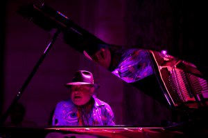 Charlemagne_Harkin01