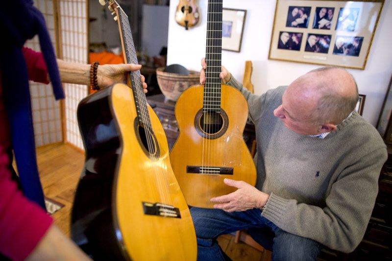 GUITAR_Harkin04