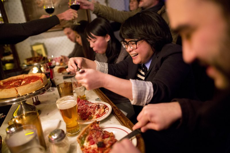 ct-dining-0306-pizza-deep-dish-NY01