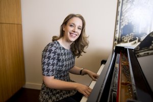 ct-ent-0107-jessie-mueller-carole-king01