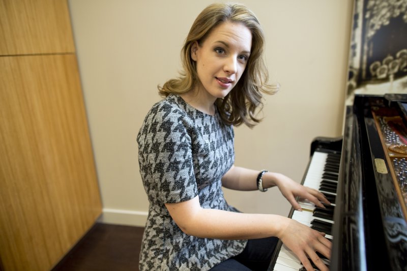 ct-ent-0107-jessie-mueller-carole-king05